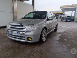 Grigio Usata 2000 Renault Clio II R.S. Tre volumi | 9800 €