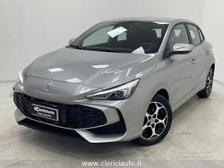 Argento Usata 2024 MG MG3 Comfort Due volumi | 19.900 € (Buon prezzo)