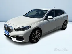 Bianco metallizzato Usata 2020 BMW 120 Luxury Line Due volumi | 25.000 € (Super prezzo)
