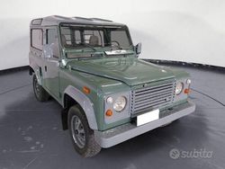 Verde Usata 1988 Land Rover Defender SUV | 16.900 €