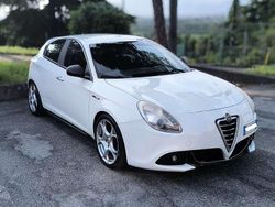 Usata 2012 Alfa Romeo Giulietta Tre volumi | 5300 € (Buon prezzo)