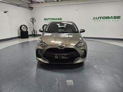 Monument bronze Usata 2022 Mazda 2 Tre volumi | 16.900 € (Buon prezzo)