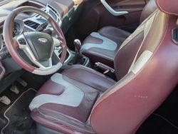 Bianco Usata 2010 Ford Fiesta Due volumi | 3800 €