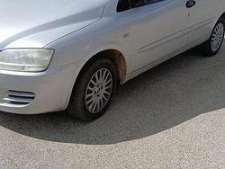 Usata 2009 Fiat Multipla Monovolume | 2600 € (Cara)