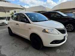 Bianco Usata 2019 Lancia Ypsilon Due volumi | 8490 € (Ottimo prezzo)