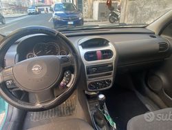 Verde Usata 2003 Opel Corsa Due volumi | 800 € (Ottimo prezzo)