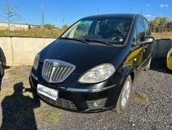 Nero Usata 2012 Lancia Musa Gold Monovolume | 4290 € (Ottimo prezzo)