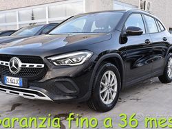 Nero Usata 2022 Mercedes 200 Business SUV | 30.700 €