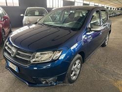 Blu Usata 2015 Dacia Sandero Lauréate Due volumi | 5900 € (Buon prezzo)
