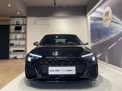 Nero Usata 2024 Audi RS3 Due volumi | 63.900 € (Buon prezzo)