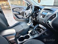 Bianco Usata 2010 Hyundai ix35 Classic SUV | 6200 € (Buon prezzo)