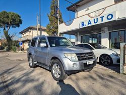 Argento Usata 2009 Mitsubishi Pajero Intense SUV | 9900 € (Super prezzo)