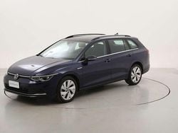Blu Usata 2022 VW Golf VIII Style Station wagon | 17.990 € (Buon prezzo)