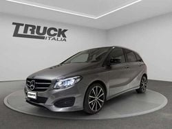 Grigio scuro Usata 2018 Mercedes B200 Monovolume | 16.900 € (Buon prezzo)