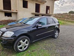 Nero Usata 2007 Mercedes ML320 SUV | 8000 €