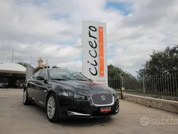 Grigio Usata 2012 Jaguar XF Luxury Tre volumi | 9900 € (Buon prezzo)
