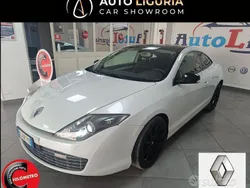 Bianco Usata 2011 Renault Laguna Coupé Coupé | 8999 €