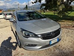 Grigio Usata 2019 Opel Astra Station wagon | 8999 € (Ottimo prezzo)