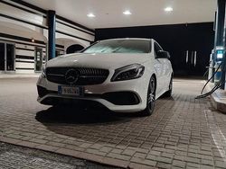 Bianco Usata 2018 Mercedes A180 Premium Tre volumi | 18.500 € (Buon prezzo)