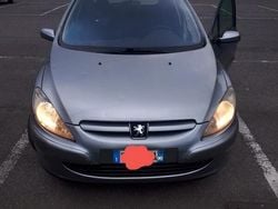 Grigio Usata 2003 Peugeot 307 Station wagon | 800 € (Ottimo prezzo)