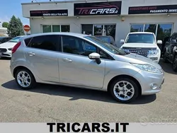 Argento Usata 2012 Ford Fiesta Due volumi | 3490 € (Ottimo prezzo)