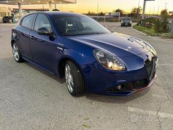 Blu Usata 2017 Alfa Romeo Giulietta Veloce Tre volumi | 22.900 €