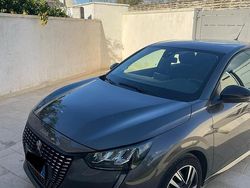 Grigio Usata 2023 Peugeot 208 Active Due volumi | 15.000 € (Buon prezzo)