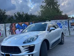 Usata 2015 Porsche Macan SUV | 32.499 € (Buon prezzo)