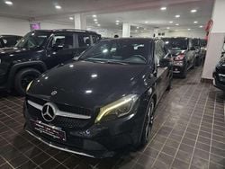 Nero mythos metallizzato Usata 2018 Mercedes A180 Premium Tre volumi | 14.890 € (Super prezzo)