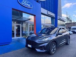 Grigio Usata 2023 Ford Kuga ST-Line X SUV | 25.900 € (Buon prezzo)