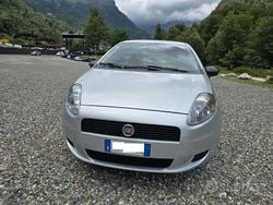 Grigio Usata 2012 Fiat Grande Punto S Due volumi | 4100 € (Buon prezzo)