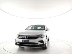 Reflex silver metallizzato Usata 2021 VW Tiguan Elegance SUV | 29.000 € (Cara)