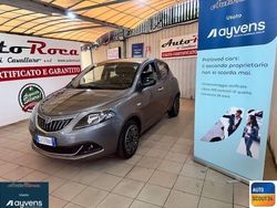 Grigio Usata 2022 Lancia Ypsilon Gold Due volumi | 10.200 € (Buon prezzo)