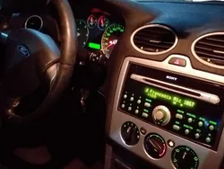 Usata 2007 Ford Focus Tre volumi | 450 € (Super prezzo)