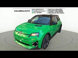 Verde chiaro Nuova 2025 Renault 5 E-Tech Komfort | 32.950 €