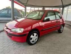 Rosso Usata 1998 Peugeot 106 Due volumi | 2900 € (Buon prezzo)
