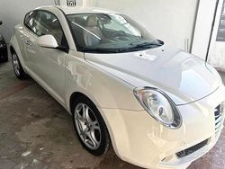 Bianco Usata 2010 Alfa Romeo MiTo Due volumi | 4400 € (Buon prezzo)