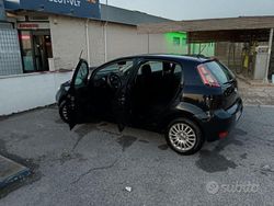 Blu Usata 2014 Fiat Punto Due volumi | 3700 € (Cara)