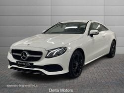 Bianco Usata 2019 Mercedes E220 Premium Plus Coupé | 34.950 € (Buon prezzo)