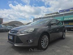 Gray Usata 2012 Ford Focus Tre volumi | 6900 € (Molto cara)