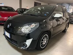 Usata 2011 Renault Twingo R.S. Due volumi | 5490 € (Buon prezzo)