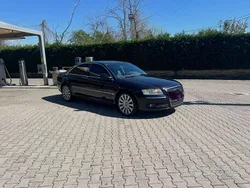 Usata 2004 Audi A8 Tre volumi | 5200 € (Buon prezzo)