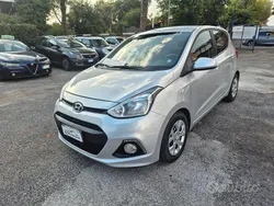 Grigio Usata 2016 Hyundai i10 Due volumi | 6500 € (Buon prezzo)