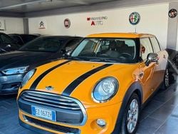 Arancione Usata 2014 Mini Cooper D Business Due volumi | 9999 € (Buon prezzo)