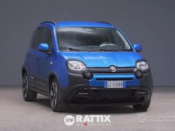 Blu Usata 2025 Fiat Panda Cross Tre volumi | 12.900 € (Buon prezzo)