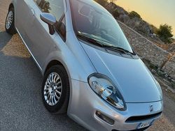 Grigio Usata 2014 Fiat Punto Evo Due volumi | 3800 € (Buon prezzo)
