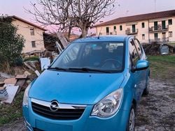 Usata 2008 Opel Agila Monovolume | 2500 € (Buon prezzo)