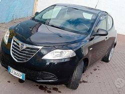 Nero Usata 2014 Lancia Ypsilon Due volumi | 5500 € (Buon prezzo)