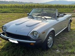 Grigio Usata 1986 Fiat 124 Spider Cabrio | 26.000 €