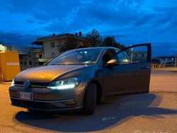 Grigio Usata 2018 VW Golf Business Tre volumi | 14.700 € (Super prezzo)